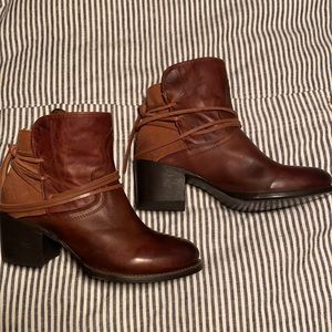Freebird Casey Women’s Brown Leather Booties Size 9